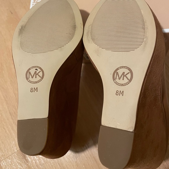 Michael Kors Wedge - Picture 7 of 7